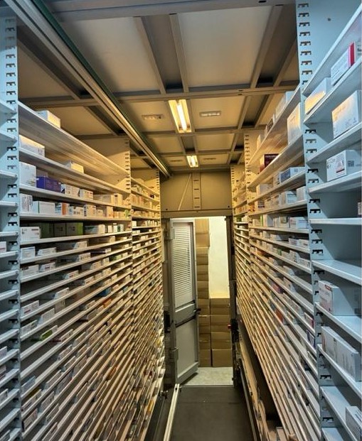 Robot pharmaceutique Evotec – système automatisé de stockage et distribution (reconditionné)